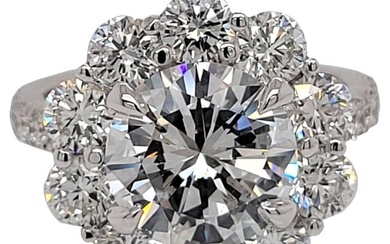 GIA 3.10 Ct F/VVS2 Round Diamond 18K Gold Diamond Engagement Ring w. Large Halo
