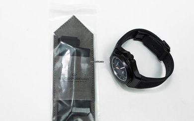 Girard Perregaux Laureato 81070-21-491-FH6A - Laureato Automatic Blue Dial Titanium Men's Watch