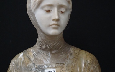 Grand buste ancien en albatre - Vers 1900 - "Femme" - H : 55 cm...