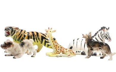 Group 5 Assorted Porcelain Animals and Dogs Figures in Various Sizes