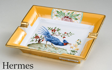 HERMES ashtray, porcelain with polychrome decor: horse with yellow blanket...