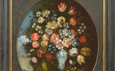 Huile sur toile ovale marouflée sur toile "Nature morte au vase de fleurs et au...