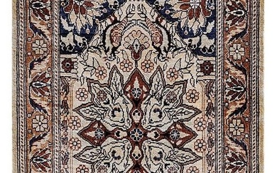 Iran Hand Knotted Silk Persian Rug Leaf Pattern