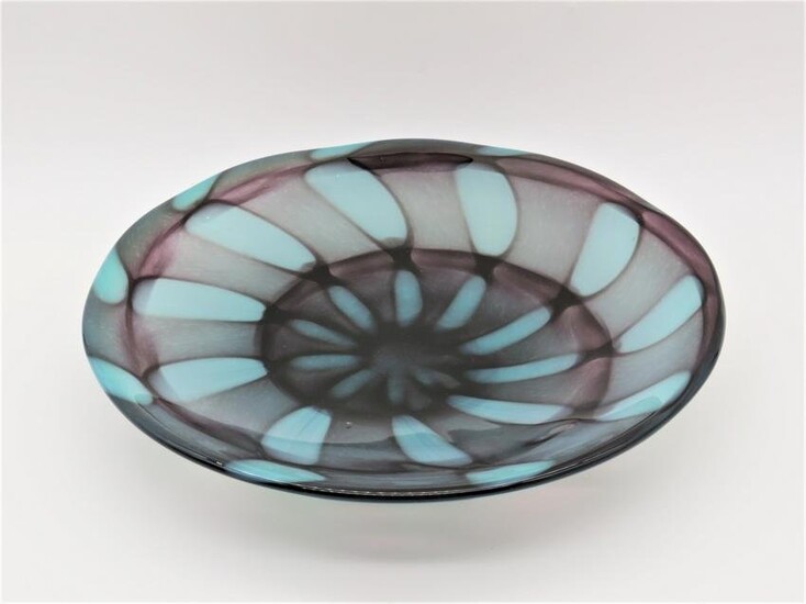 Kosta Boda Klas-Goran Tinback Art Glass Bowl