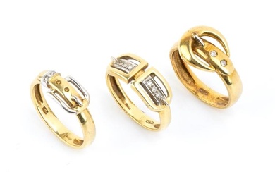 Lotto di tre anelli in oro e diamanti in oro...
