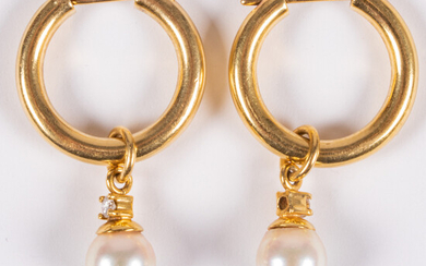 Pair of 18kt Yellow Gold Pearl and Diamond Earrings