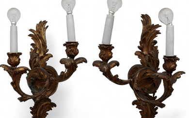 Pair of Louis XV-style Napoleon III bronze wall lamps, late 19th Century.