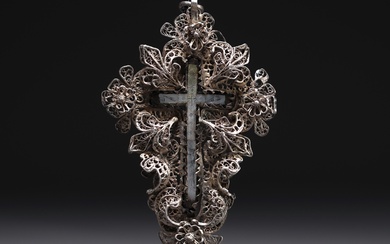 Rare Christ en croix en argent filigrané, Russie, XVIIIème. Poids: 70 g Livraison disponible Région:...