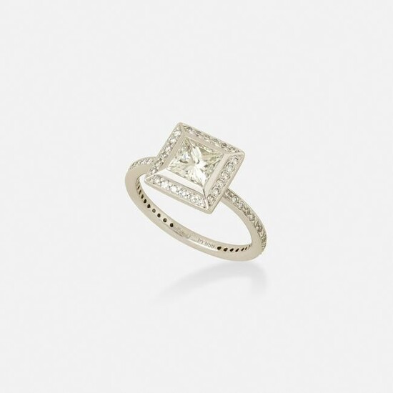 Ritani, Square diamond ring