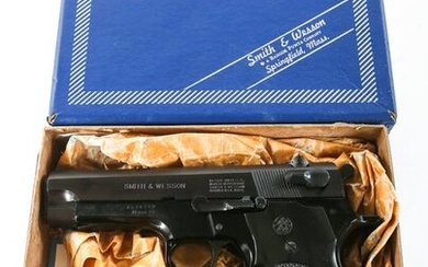 SMITH & WESSON MODEL 59 9x19mm PISTOL