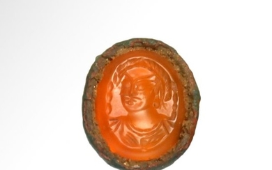 Sassanian Cornelian and Bronze Seal, Portrait of a King