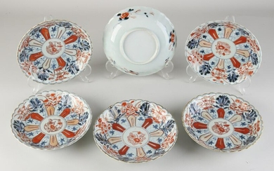 Six Chinese Imari plates Ã˜ 18 cm.