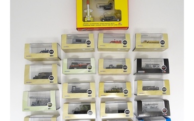 Toys: A quantity of die cast scale model Oxford Military / F...