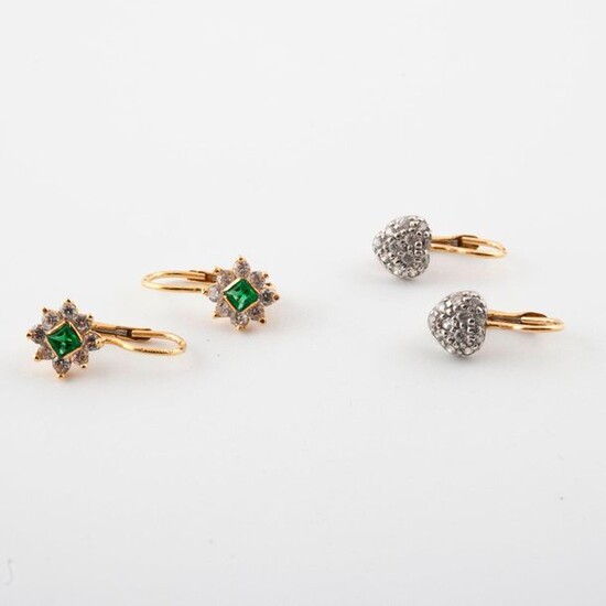 Two pairs of small yellow gold (750) sleepers adorned with square green stones and small round faceted white stones, set with grain or claw.