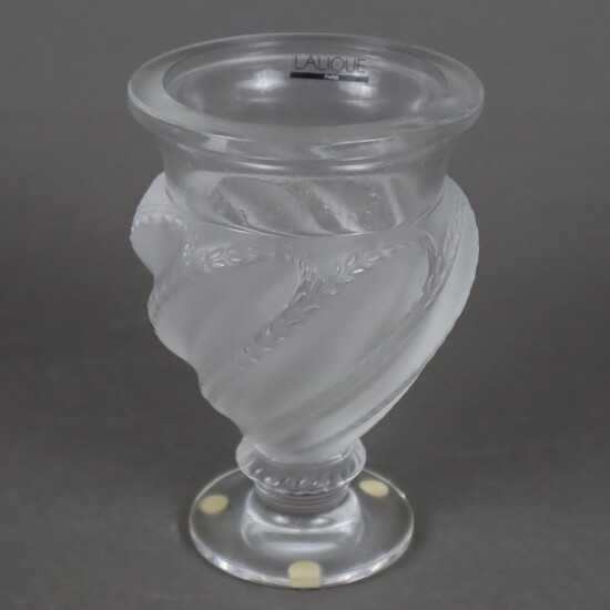 Vase Lalique "Ermenonville" - France, 2ème moitié du 20ème siècle, verre cristal, partiellement dépoli, paroi...