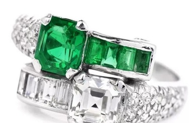 Vintage Diamond GIA Emerald Platinum Bypass Toi Et Moi Ring