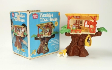 WEEBLES TREE HOUSE COMPLETE IN BOX 1975
