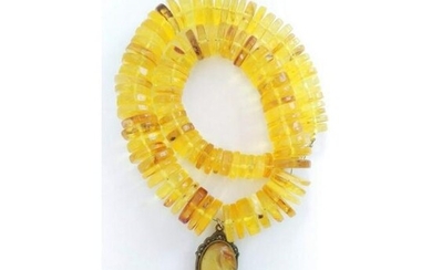 100% Baltic amber, necklace with pendant yellow color