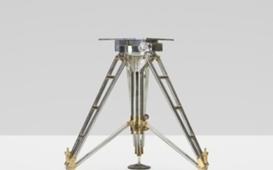 Eastman Kodak Co., tripod pedestal