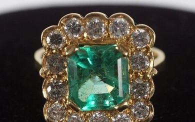 18 CT GOLD, EMERALD AND DIAMOND RING