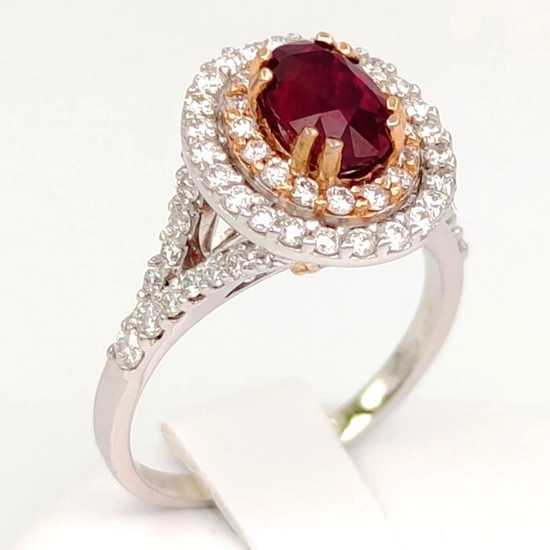 18 kt. Pink gold, White gold - Ring - 1.24 ct Diamonds - Ct 1.67 Ruby Mozambique Pigeon'S Blood - Lotus Certificate n 1650-7587