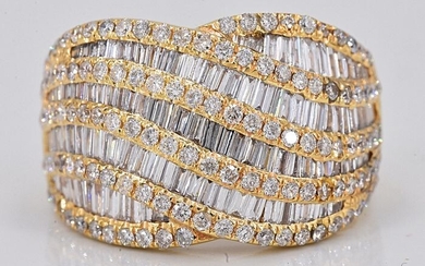 18 kt. Yellow gold - Ring - 5.37 ct Diamond