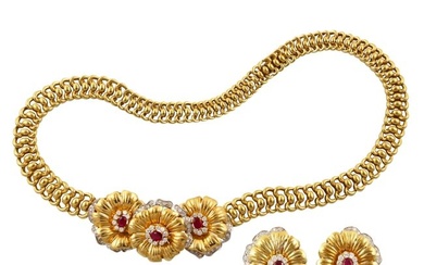 18KT GOLD, RUBIES AND DIAMONDS NECKLACE AND EARRINGS