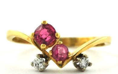 18 kt. Yellow gold - Ring Ruby - Diamond