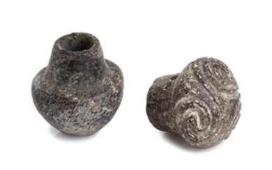 Two Cycladic Miniature Pottery Pigment Jars Early Cycladic I-II, Kampos...