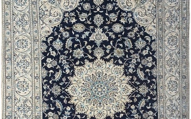 7 x 10 Persian Nain Rug Wool and Silk Quality Handmade carpet