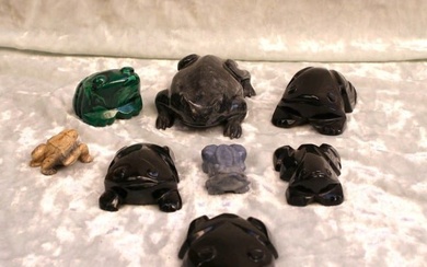 8 PIECES OF HAND CARVED MALACHITE JADE & MARBLE FROGS