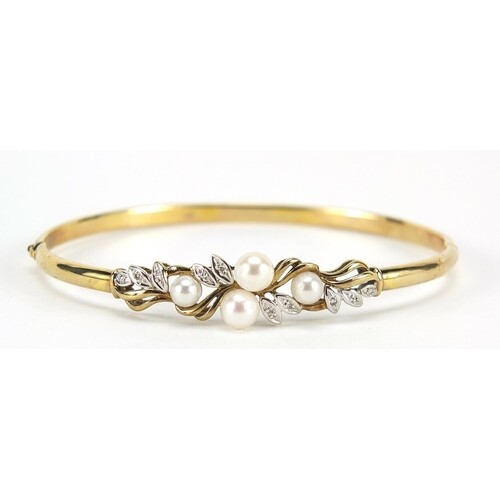 9ct gold pearl and diamond hinged bangle, 6.5cm wide, 7.0g