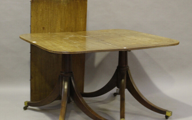 A 20th century Regency style mahogany 'D' end dining table, fitted with a single leaf, hei
