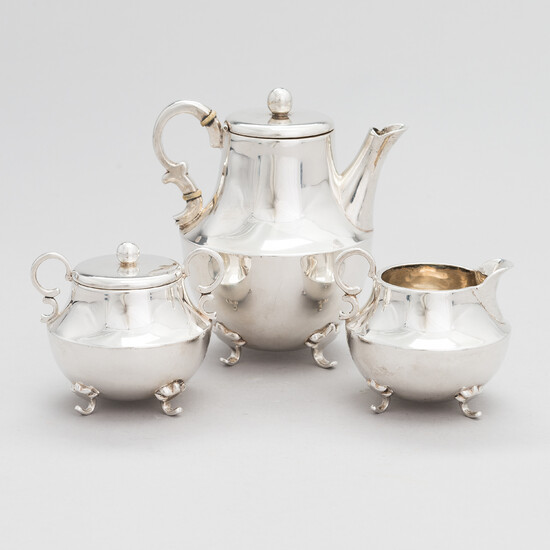 A 3-piece Mexican sterling silver tea set, mid-20th century.