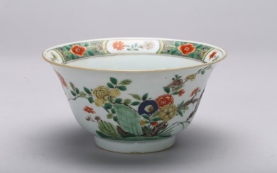 A CHINESE FAMILLE VERTE FLOWERS AND BIRDS BOWL