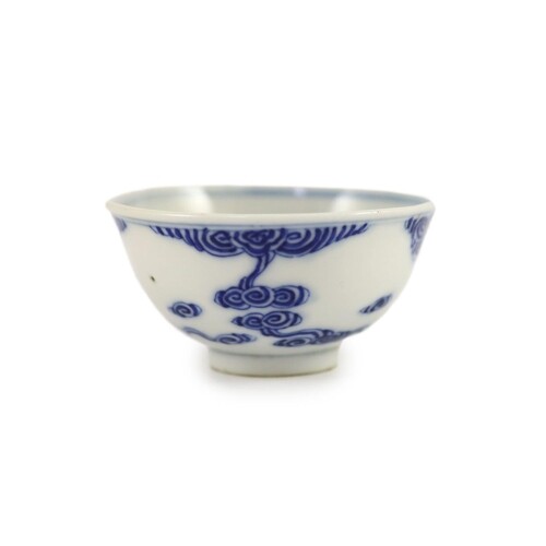 A Chinese blue and white bowl, Guangxu mark and period (1875...