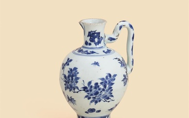 A Chinese blue and white ewer