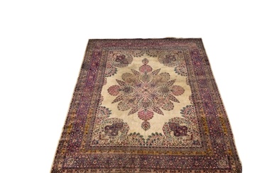 A HAND KNOTTED PERSIAN CITY RUG, EARLY 20TH CENTURY, PROBABL...