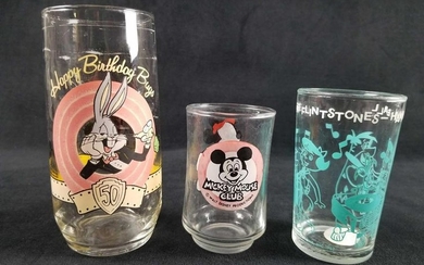 A Lot of 3 Vintage Mickey Mouse Flintstones Bugs Bunny