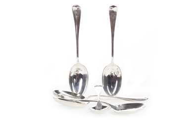 A MATCHED SET OF SIX 20TH CENTURY SILVER