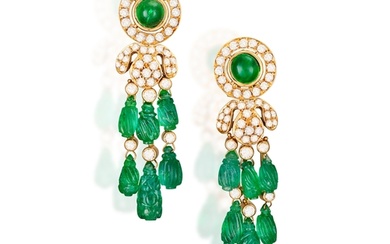 A PAIR OF EMERALD AND DIAMOND EARRINGS, BY PETOCHI Of tasse...