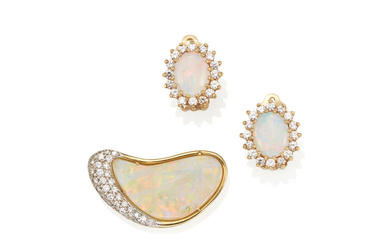 A PAIR OF GOLD, OPAL AND DIAMOND EARCLIPS AND BROOCH...