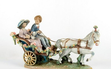 A Ride in Park 01005718 - Lladro Porcelain Figurine