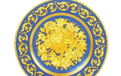 A Versace Floralia Blue porcelain plate