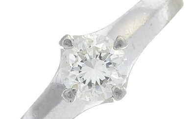 A brilliant-cut diamond single-stone ring.With report