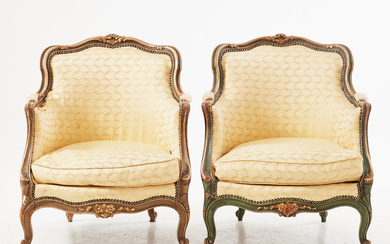 A pair of 18th/20th century Bergèrer, Louis XV style, cut decor, pearl nailed, loose plush.
