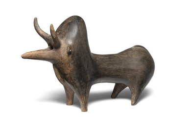 An Amlash pottery bull rhyton