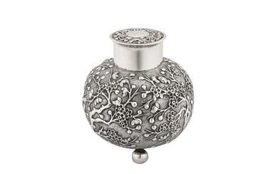 An early 20th century Chinese export silver tea caddy, Canton circa 1920 by Liang Zuo retailed by Hung Chong