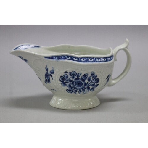 Antique Worcester porcelain blue and white floral decoratio...