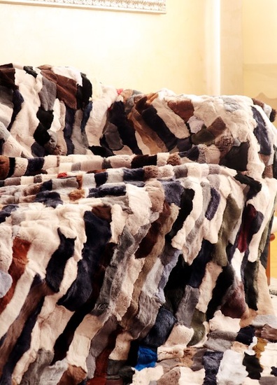 Artisan Furrier - Fur, Chinchilla Rex Decorative object, Blanket